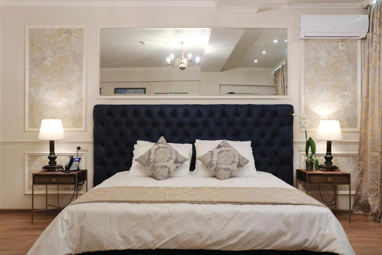Omart Hotel - Gallery تبليسي المظهر الخارجي الصورة