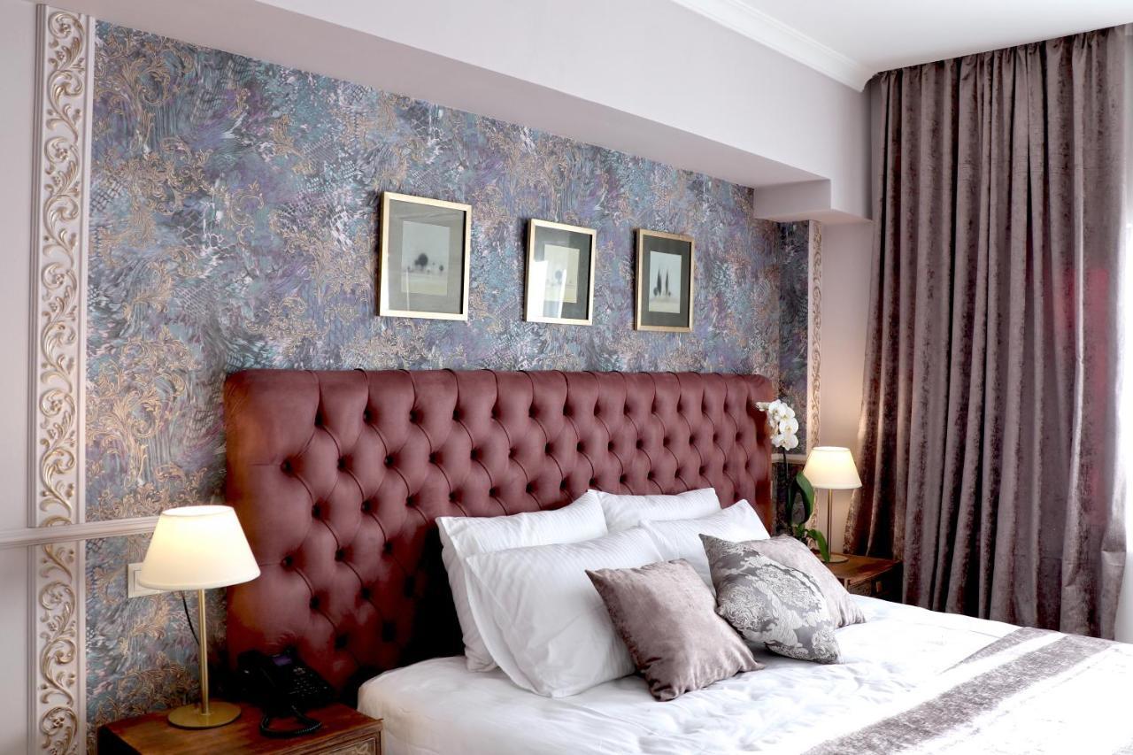 Omart Hotel - Gallery تبليسي المظهر الخارجي الصورة