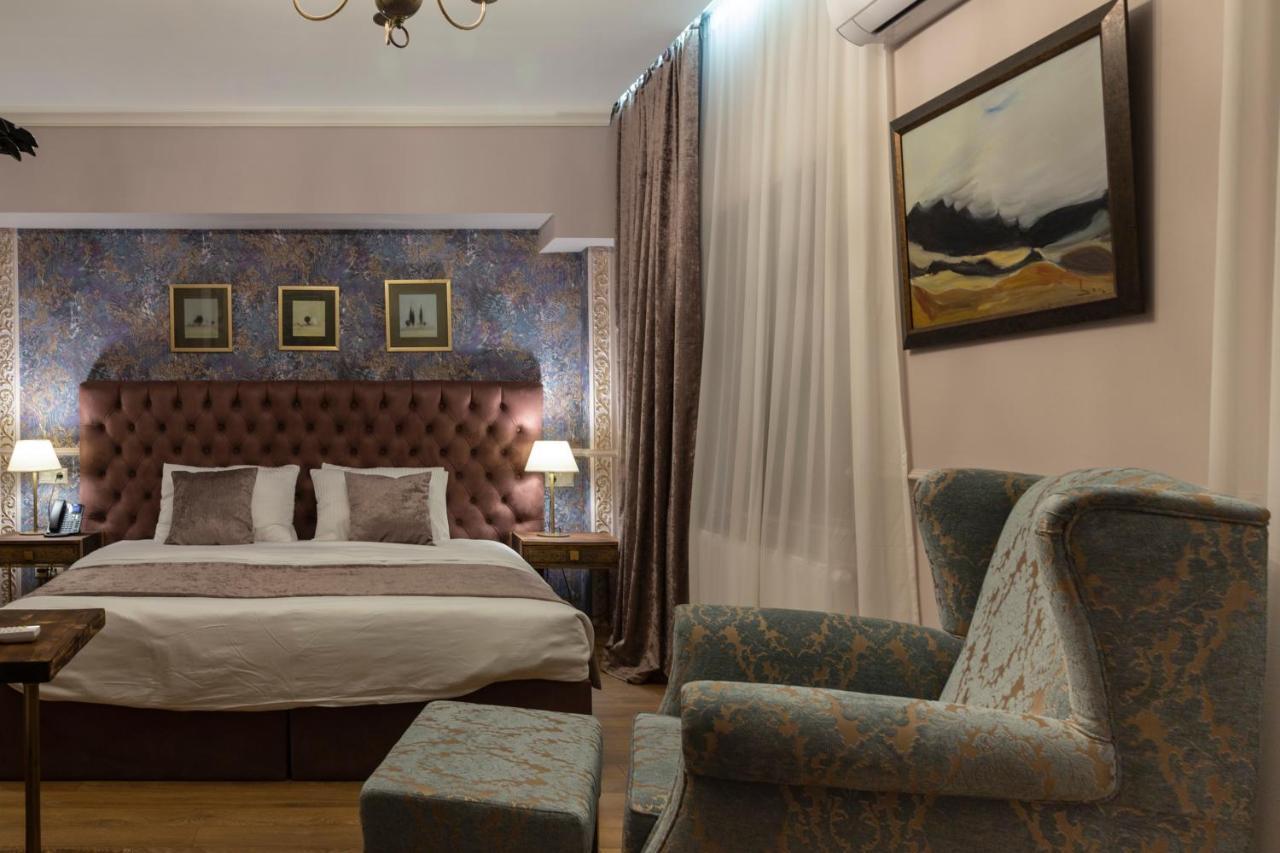 Omart Hotel - Gallery تبليسي المظهر الخارجي الصورة