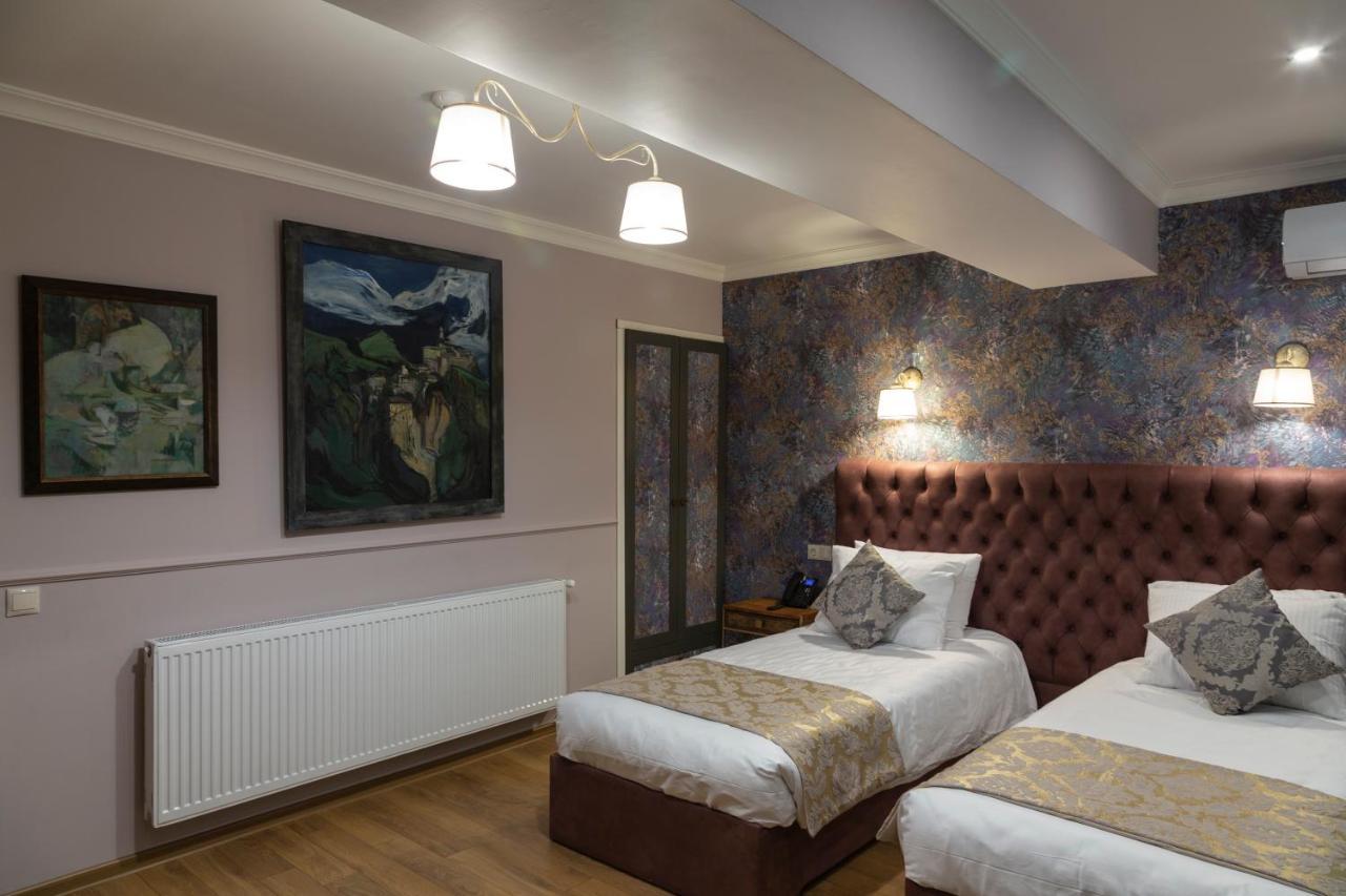 Omart Hotel - Gallery تبليسي المظهر الخارجي الصورة