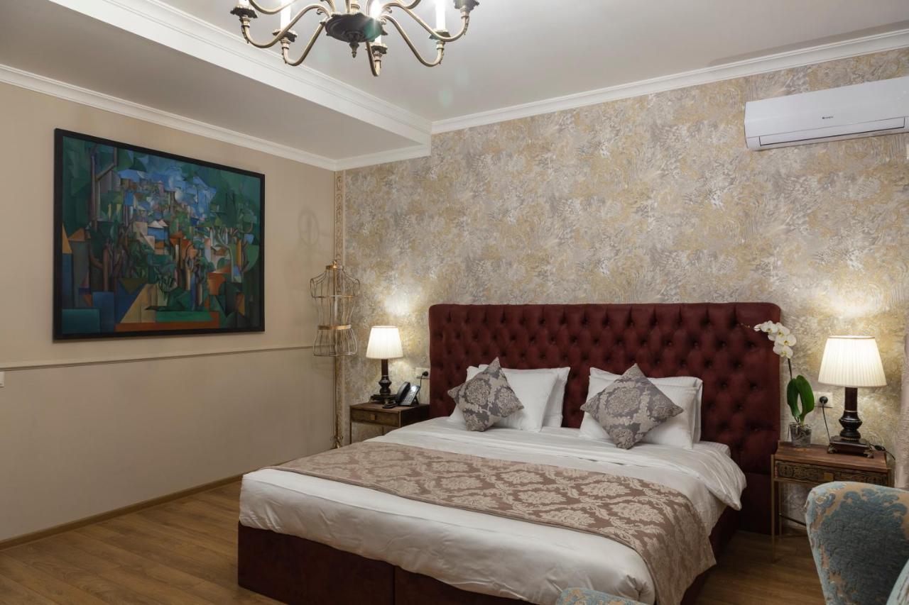 Omart Hotel - Gallery تبليسي المظهر الخارجي الصورة