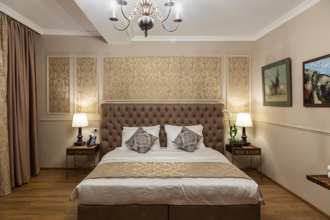 Omart Hotel - Gallery تبليسي المظهر الخارجي الصورة