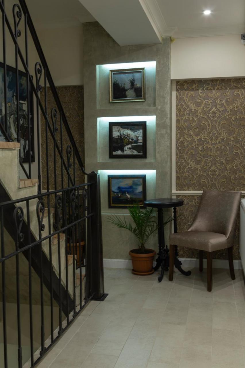 Omart Hotel - Gallery تبليسي المظهر الخارجي الصورة