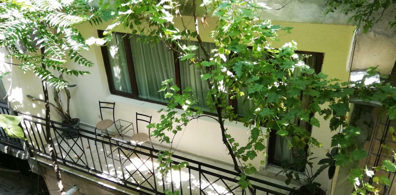 Omart Hotel - Gallery تبليسي المظهر الخارجي الصورة