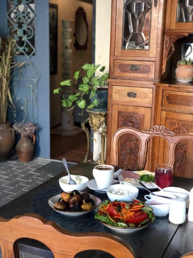 Omart Hotel - Gallery تبليسي المظهر الخارجي الصورة